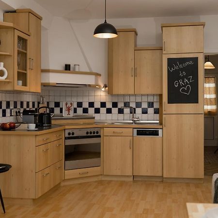 Fresh Apartment With Terrace + Free Parking Грац Екстер'єр фото